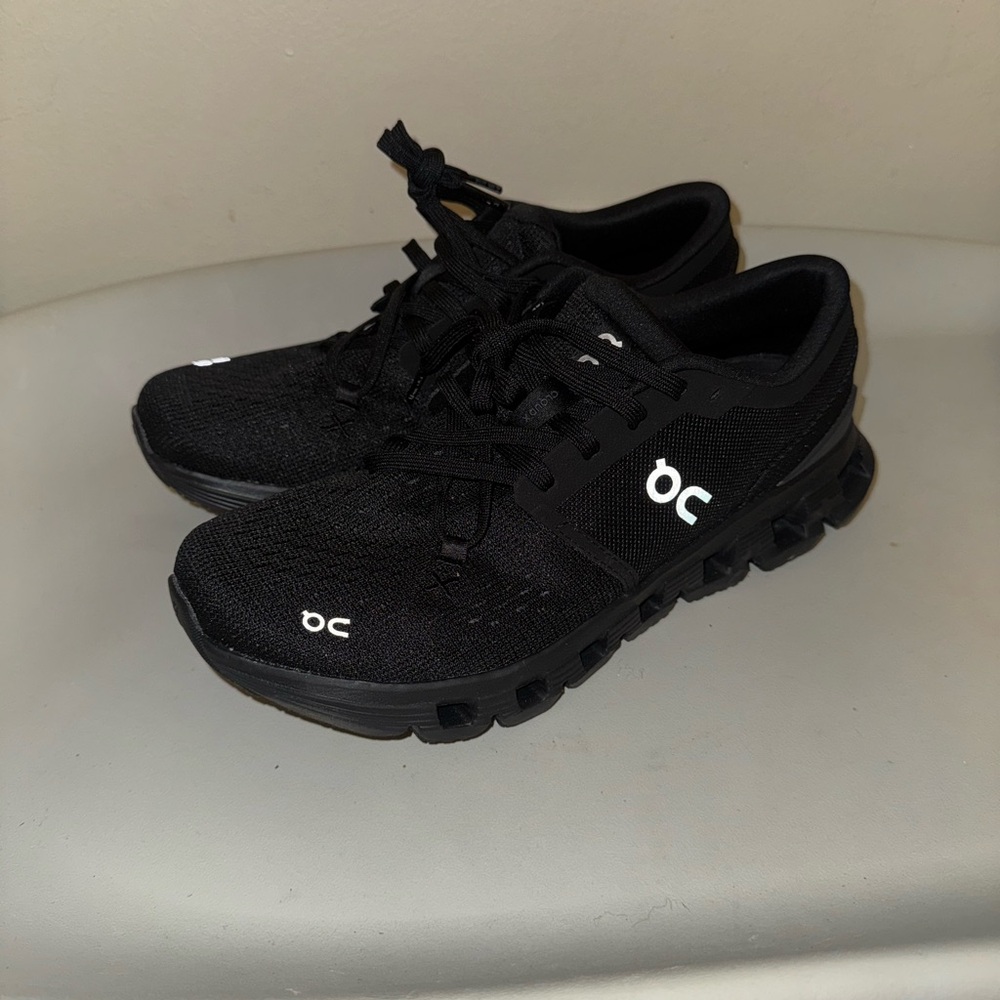 On Cloud X 4 Black Sneakers